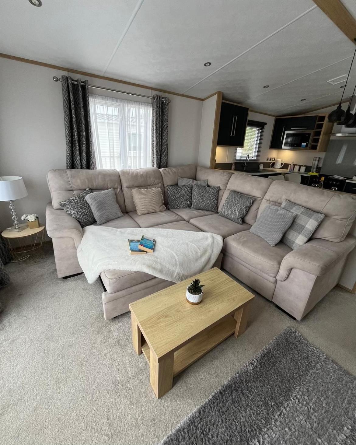 The Luxe Lodge, Skipsea Sands Bridlington Ulrome Exterior photo